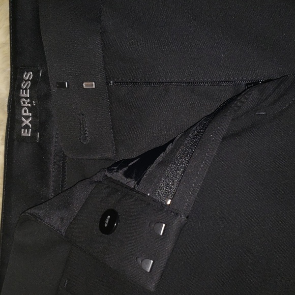 Express Columnist Barely Boot Mid Rise Black Pant 12 Short NWT - Picture 10 of 11